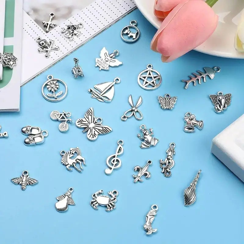 100pcs Metal Mixed Charms DIY Vintage Bracelet Pendant Neacklace Accessories For Jewelry Making Findings Cheap Charms Bulk S